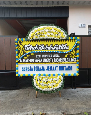 Papan Bunga Duka di Minas